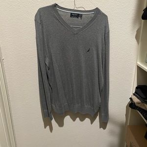Nautica V Neck sweater Gray L